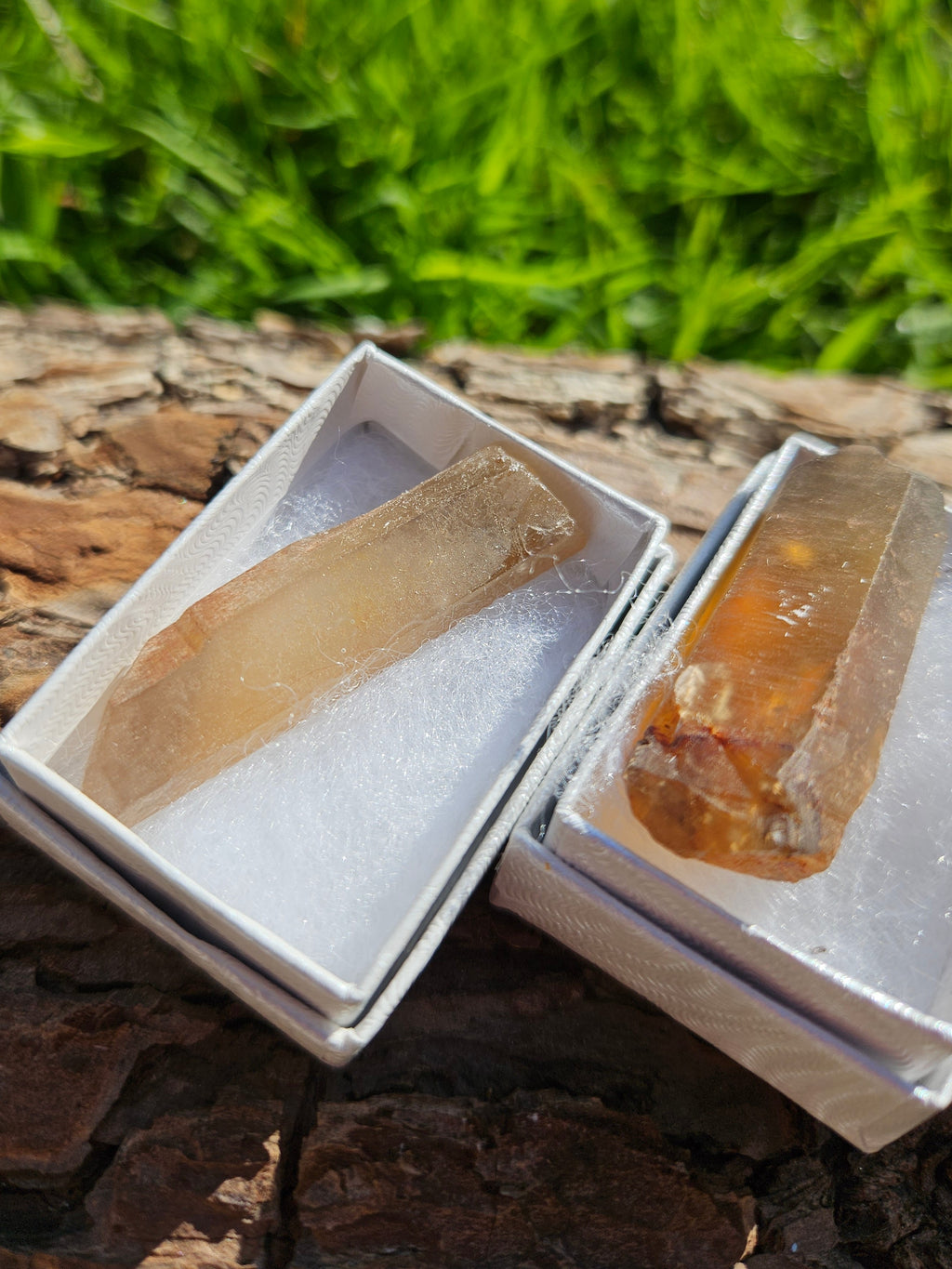 Natural Citrine points