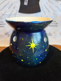 Ceramic oil burner with midnight sky decoration