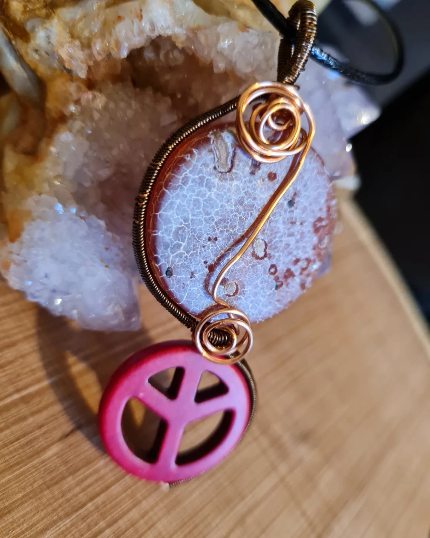 Peace symbol Magnesite and Crackle Agate  necklace