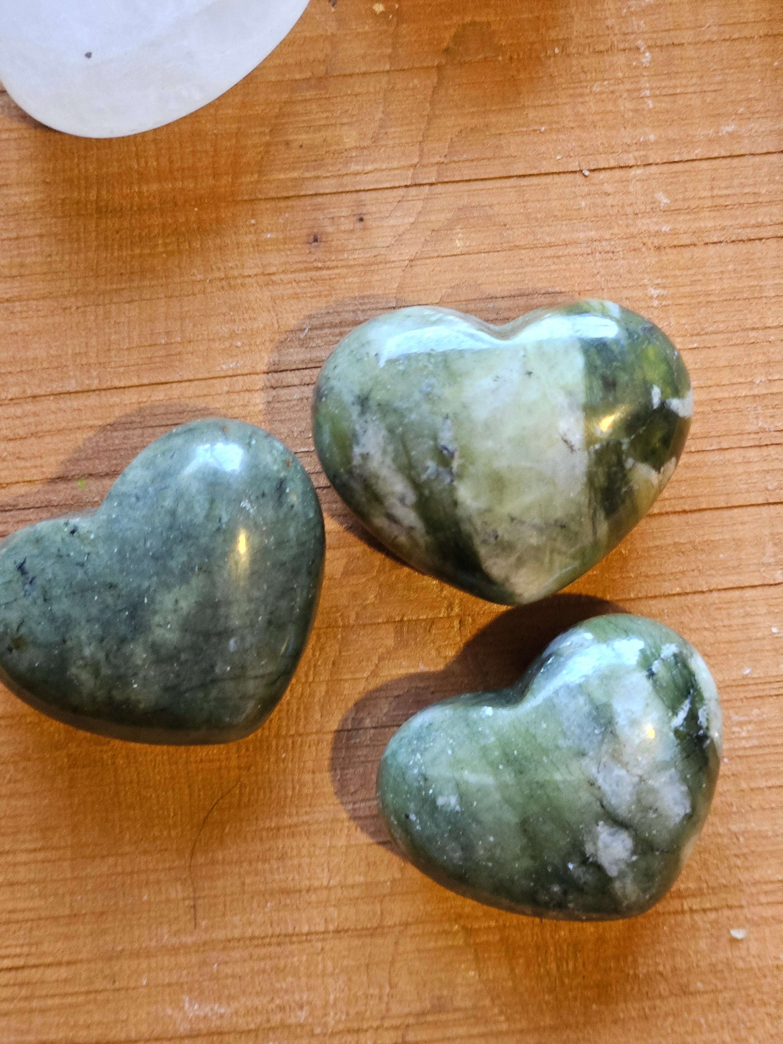 Three Serpentine hearts