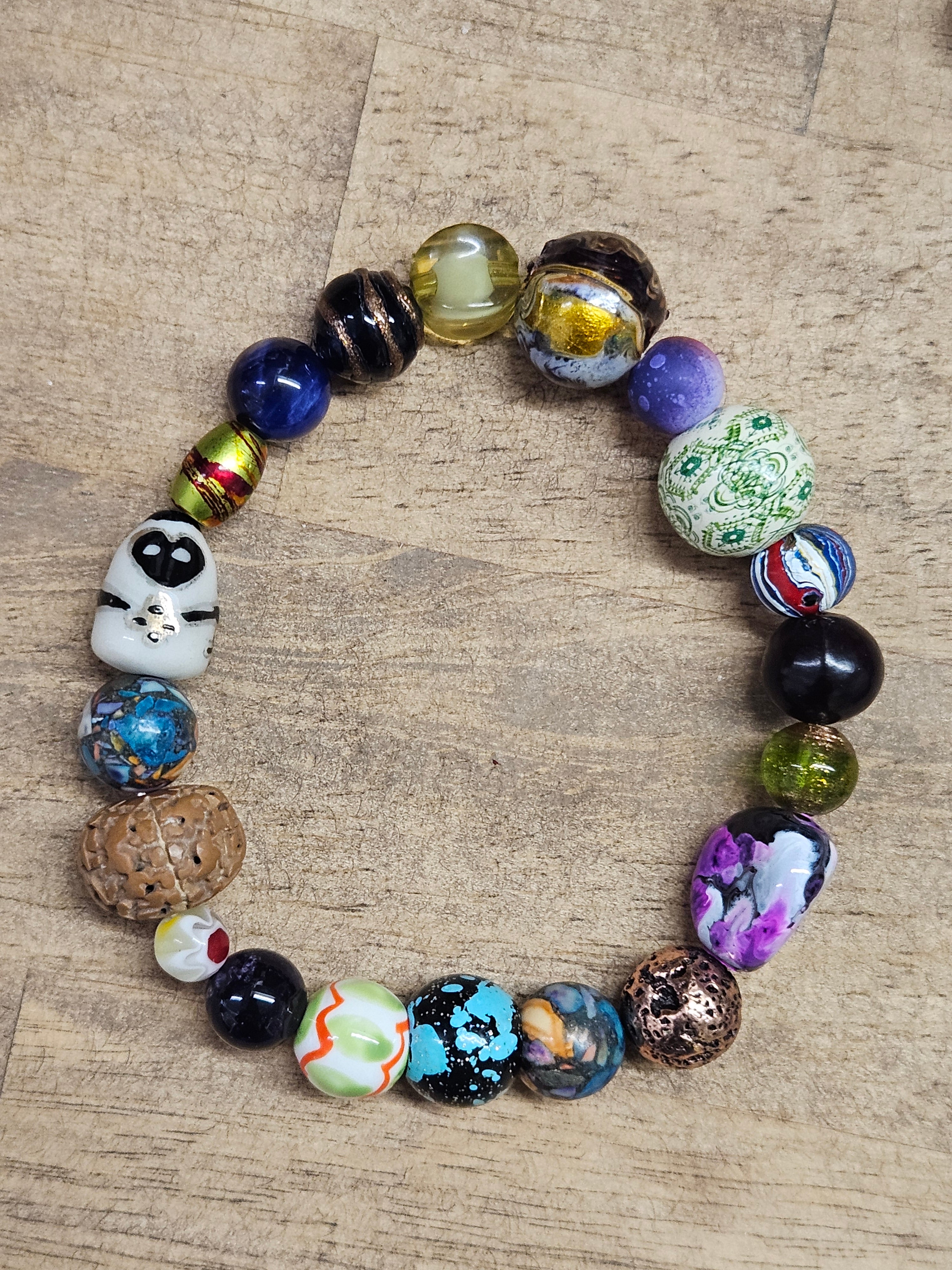 Boho bracelet in mixed colours