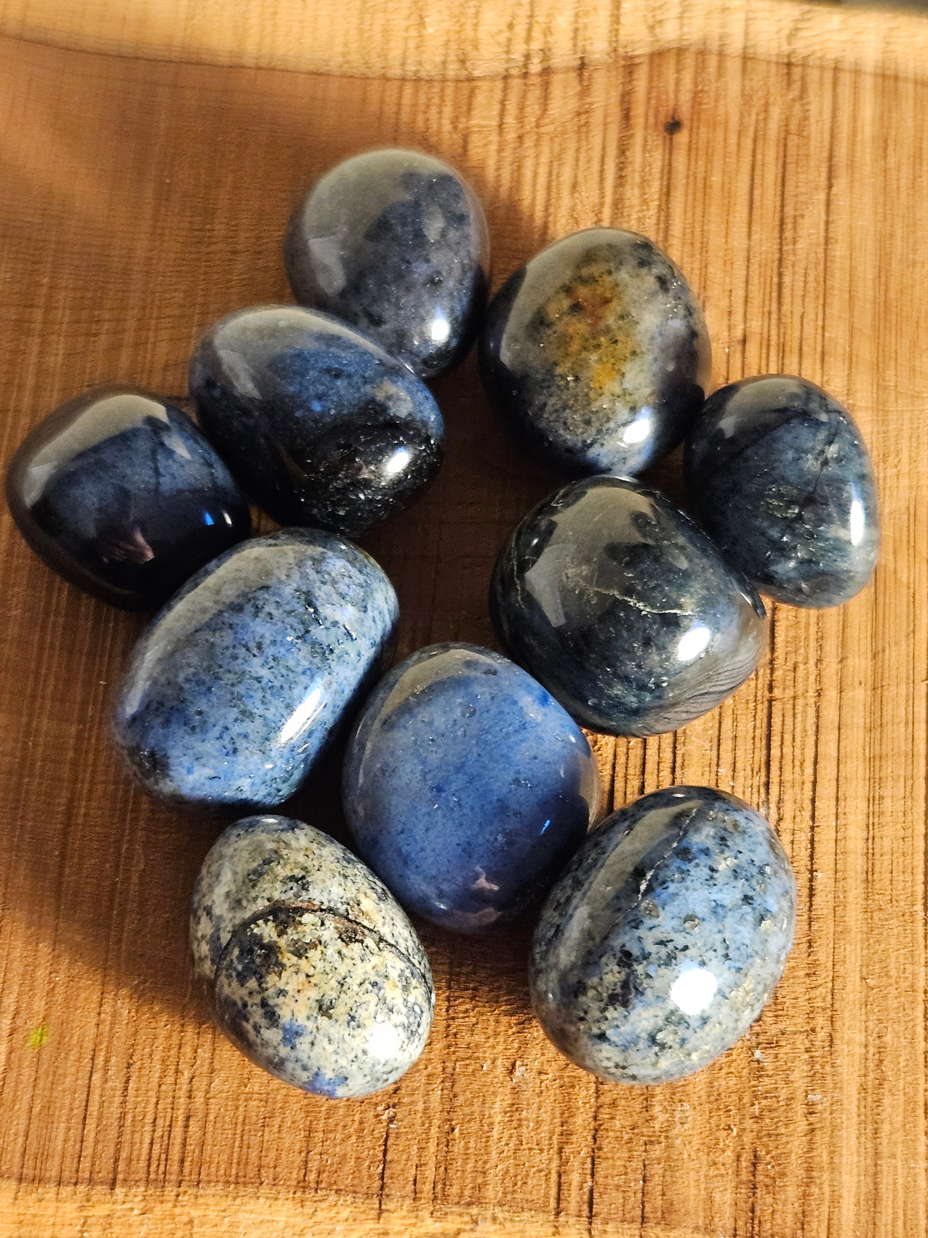Dumortierite tumble stones